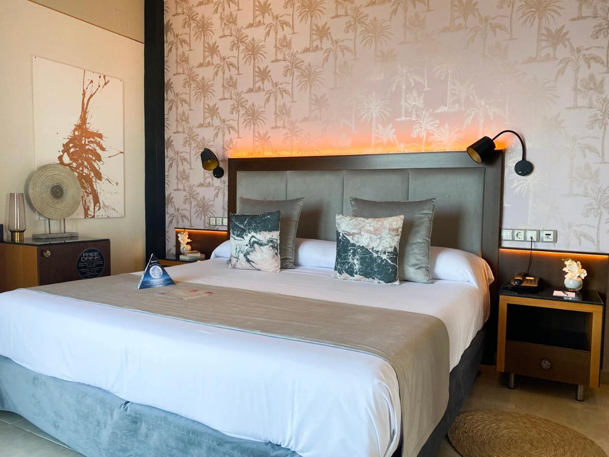 On Aleta Room Designed For Adults Альмуньекар Экстерьер фото